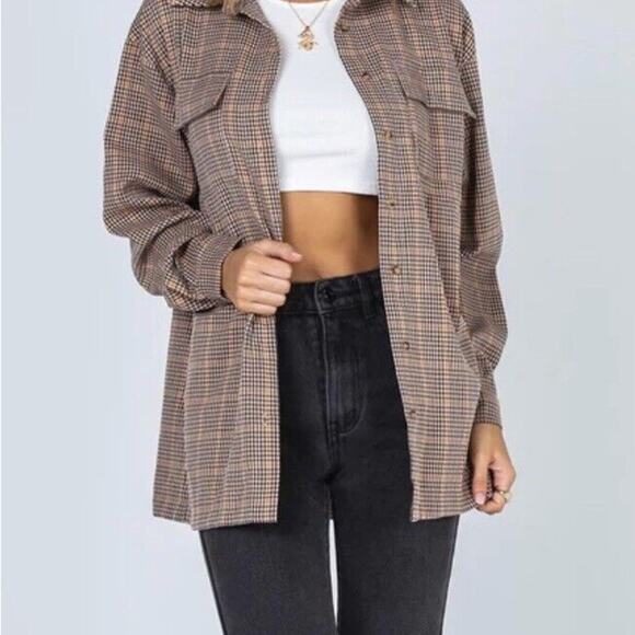 Princess Polly Brown Plaid Button-Up Shirt size 6 - Picture 2 of 11